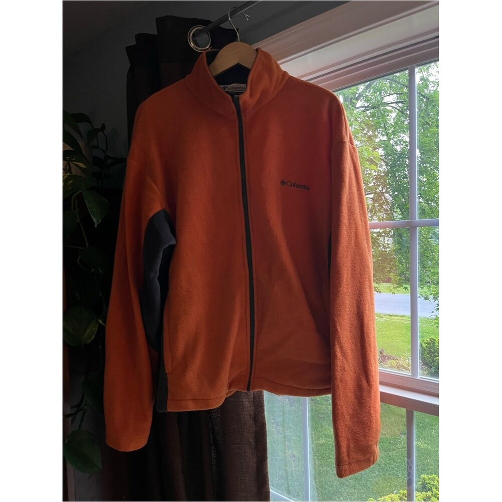 Columbia Men's Orange and Black Lightweight Fleece Jacket